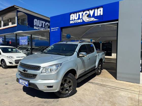 CHEVROLET S10 2.4 LTZ 4X2 CD 8V FLEX 4P MANUAL CHEVROLET S10 2.4 LTZ 4X2 CD 8V FLEX 4P MANUAL